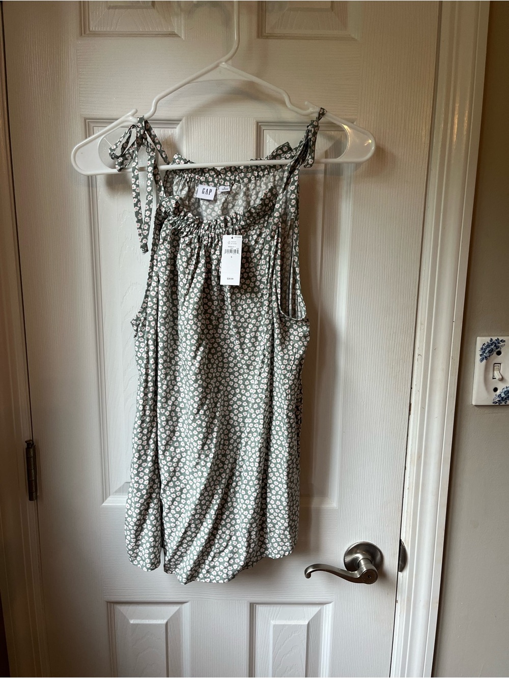 GAP Sage Green Floral Tie-Shoulder Tank Top